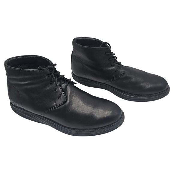 MBT Men's Cambridge Mid Cut Boot in Black with Rocker Bottom EU 42 / US 8-8.5